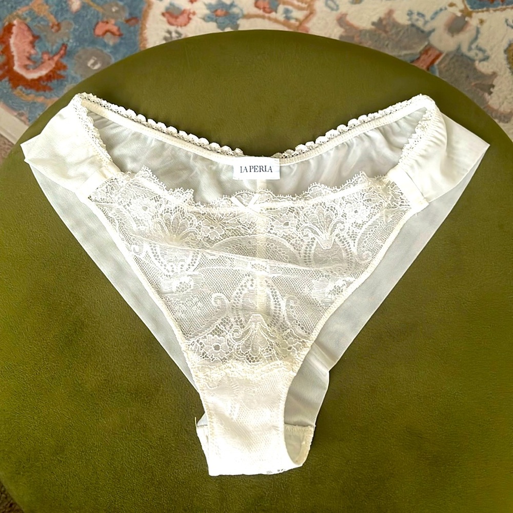 La Perla ivory lace briefs